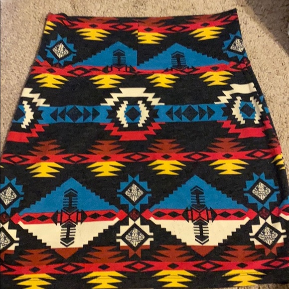 Aztec pencil skirt - Picture 2 of 3